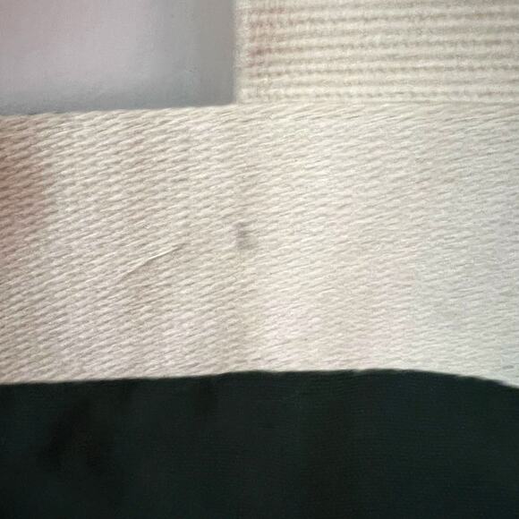 Daunt Books London Canvas Tote Green and Cream - Picture 6 of 7